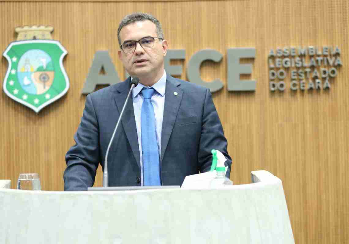 Aprovado na Alece, projeto do deputado Simão Pedro cria a "Rota Turística da Tilápia" no Ceará